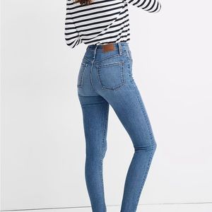 Madewell 11" High-Rise Skinny Jeans in Maricopa Wash